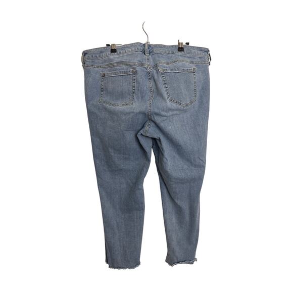 Torrid Jeans Womens 16 Liquid Blues Crop Boyfriend Straight Distressed Mid-Rise - Picture 2 of 5